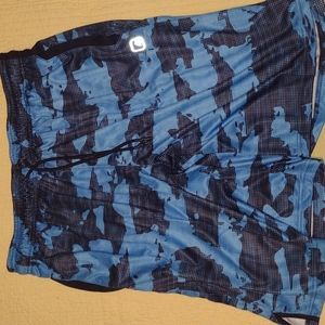 AND 1 basketball shorts 🩳